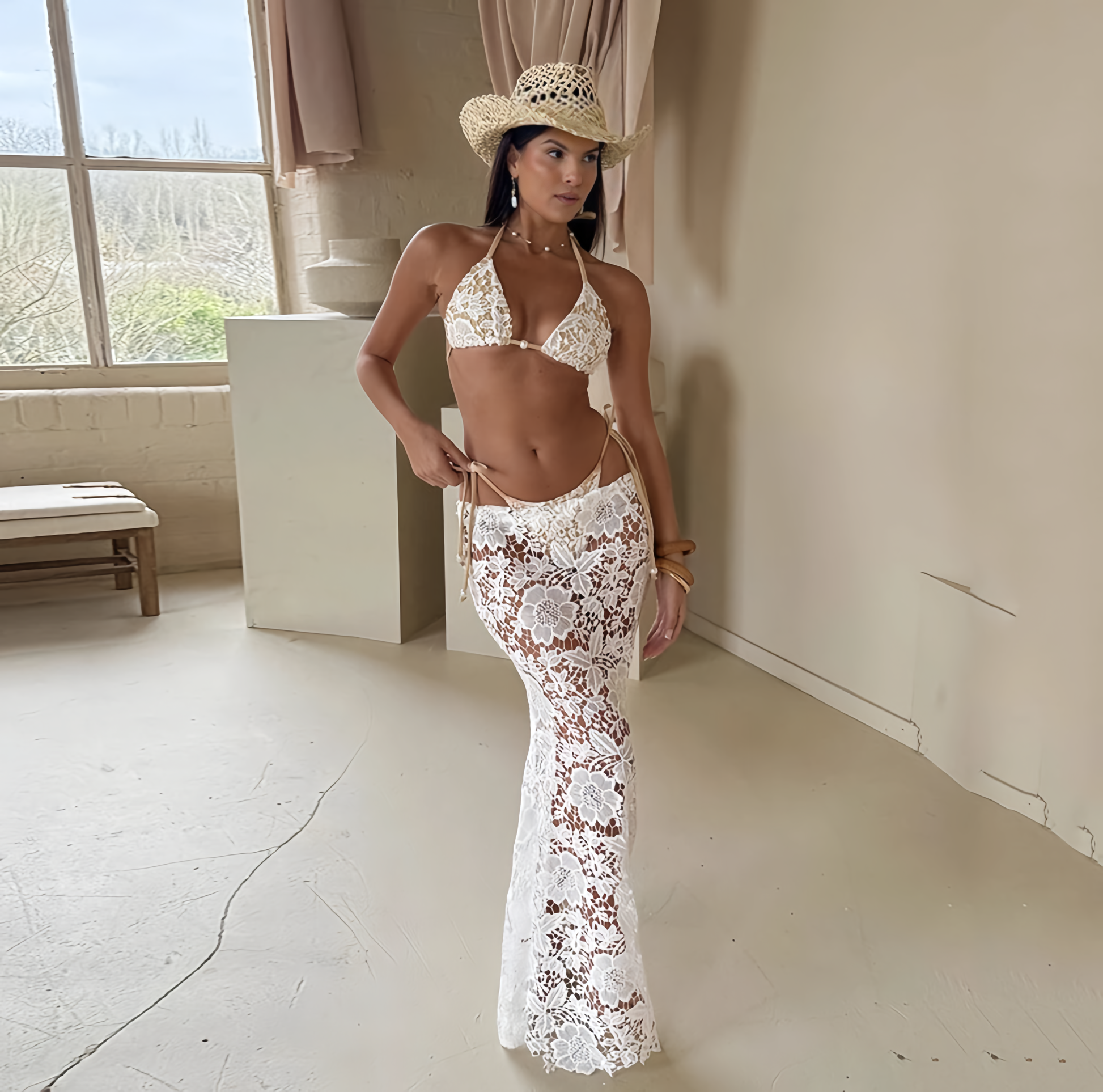 SAMOA – Bikini Lace Veil